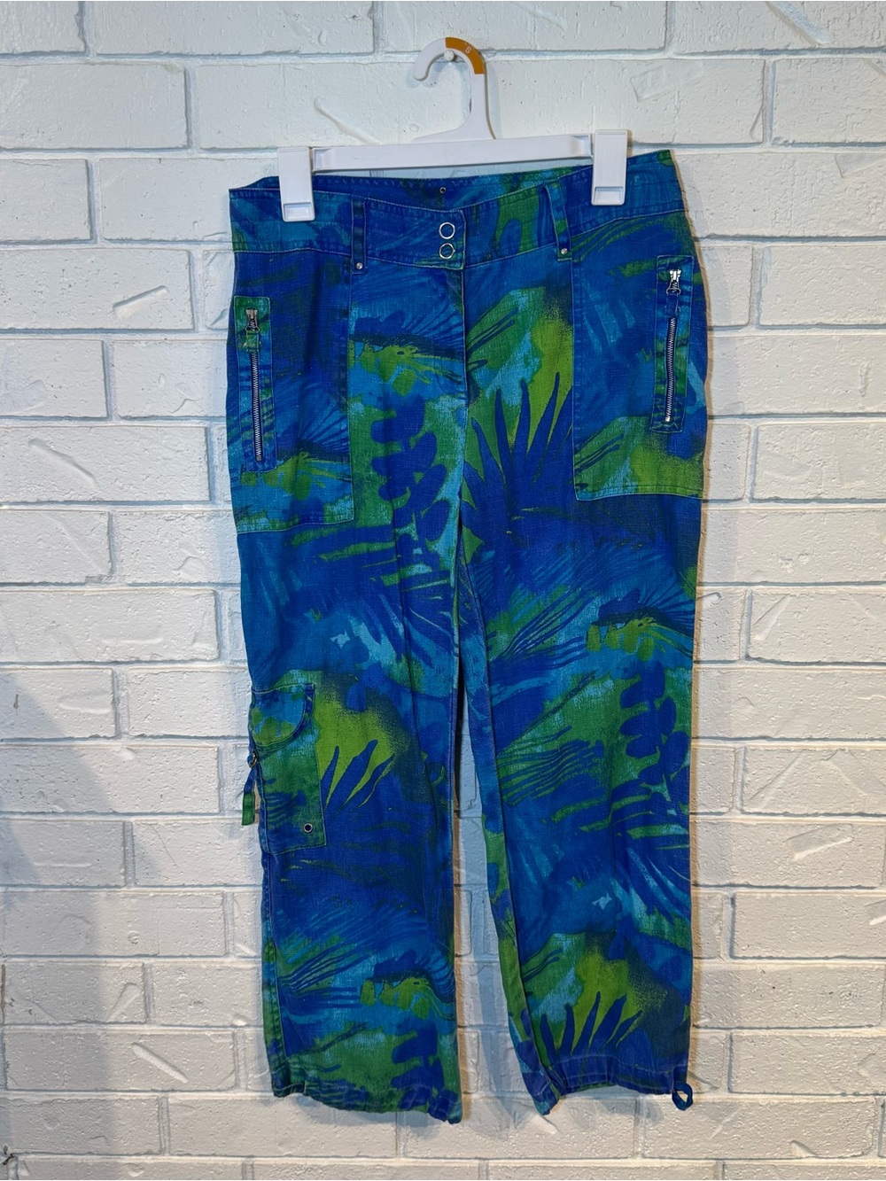 Chicos 100% Linen Blue Green Tropical Print Cargo Pants Womens S